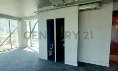 VENTA OFICINA EDIFICIO MODERNO, BELLAVISTA 199 MT2