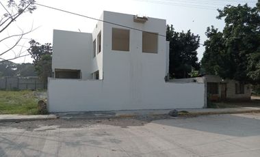 Terreno de 110 M2 CON CONSTRUCCION en VENTA en Jamapa, Veracruz.