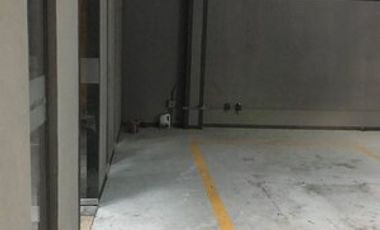 LOCAL COMERCIAL EN VENTA ESQUINA,EXCELENTE UBICACIÓN,ACAPATZINGO CUERNAVACA MOR.