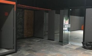 LOCAL COMERCIAL EN VENTA ESQUINA,EXCELENTE UBICACIÓN,ACAPATZINGO CUERNAVACA MOR.