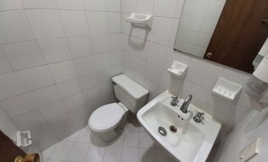 CONSULTORIO EN ARRIENDO EN LA AVENIDA SANTANDER/MANIZALES