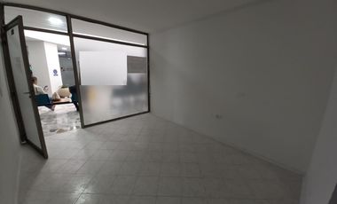 CONSULTORIO EN ARRIENDO EN LA AVENIDA SANTANDER/MANIZALES