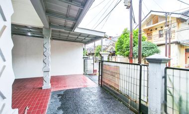 Rumah LT 135 Akses Dekat Mall Ciputra Cibubur Hadap Selatan J-42018