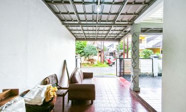 Rumah LT 135 Akses Dekat Mall Ciputra Cibubur Hadap Selatan J-42018