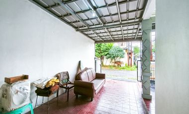 Rumah LT 135 Akses Dekat Mall Ciputra Cibubur Hadap Selatan J-42018