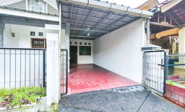 Rumah LT 135 Akses Dekat Mall Ciputra Cibubur Hadap Selatan J-42018