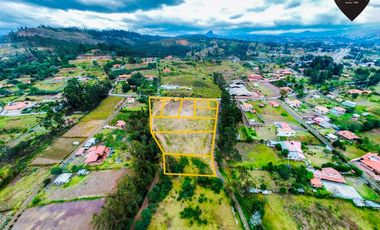 Terreno de venta en Zumbahuayco – código:20080