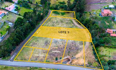 Terreno de venta en Zumbahuayco – código:20080