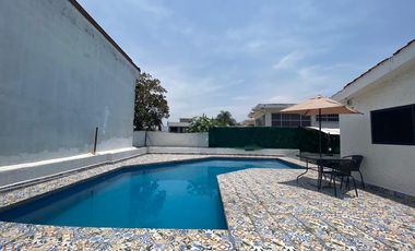 CASA EN VENTA  EN FRACCIONAMIENTO LOMAS DE COCOYOC MORELOS