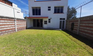 TEPOTZOTLAN  CASA TOTALMENTE NUEVA  EN EXCLUSIVO FRACCIONAMIENTO