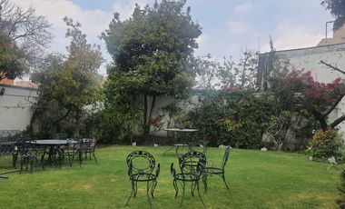 CASA EN VENTA EN LOMAS DE LAS PALMAS