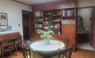 CASA EN VENTA EN LOMAS DE LAS PALMAS