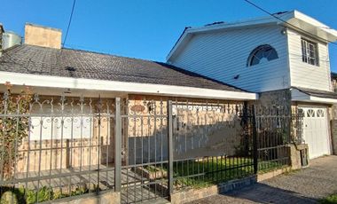 VENDO CASA EN PUNTA MOGOTES (MAR DEL PLATA)