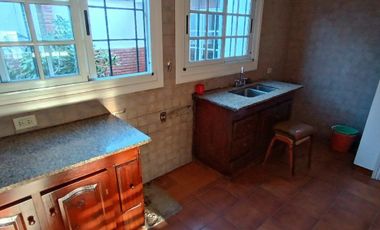 VENDO CASA EN PUNTA MOGOTES (MAR DEL PLATA)