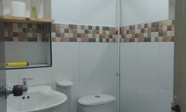 Excelente oportunidad local bien ubicado en el norte de la ciudad . En el centro comercial ! Centro Versalles ! area 25m2. Cod A10654