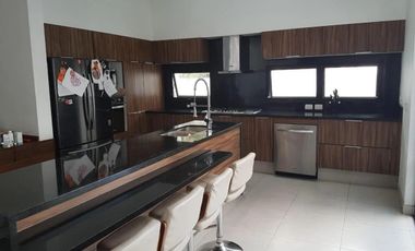 Casa en Venta en Fraccionamiento Solares, coto II en Zapopan Jalisco