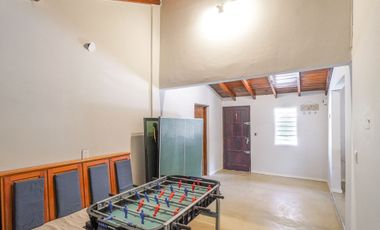 VENTA CASA 4 AMBIENTES EN DEL VISO