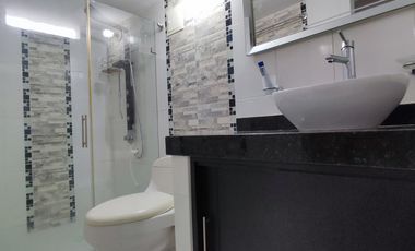 casa en venta en la parada. Cod V28556