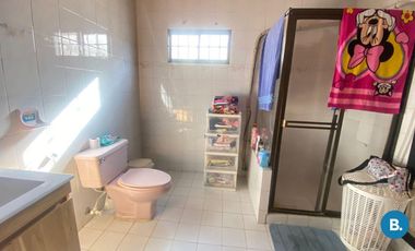 casa en venta en villa santos. Cod V330