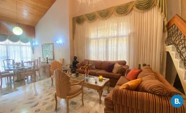 casa en venta en villa santos. Cod V330