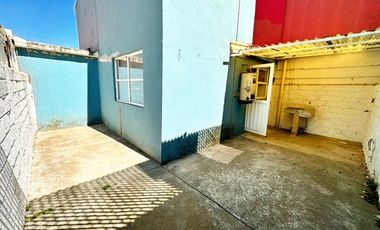 Casa en renta a 5 min de Galerias Metepec