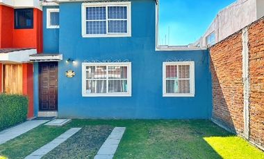 Casa en renta a 5 min de Galerias Metepec