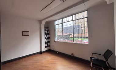 edificio en arriendo/venta en las nieves. Cod A700356