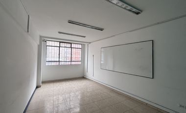 edificio en arriendo/venta en las nieves. Cod A700356