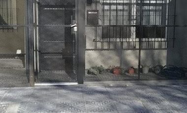 *** Inmejorable Estado *** Casa en PH Frente 3 Amb c/ Cocheras