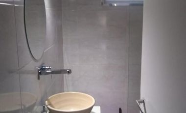 *** Inmejorable Estado *** Casa en PH Frente 3 Amb c/ Cocheras