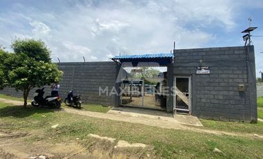 parqueadero en venta en el tesoro. Cod V59005