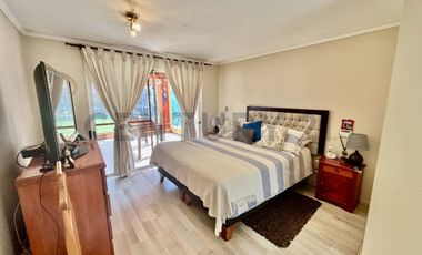 SE VENDE HERMOSA CASA EN SANTA ELENADE CHICUREO DE 6 DORMITORIOS