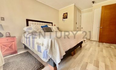 SE VENDE HERMOSA CASA EN SANTA ELENADE CHICUREO DE 6 DORMITORIOS