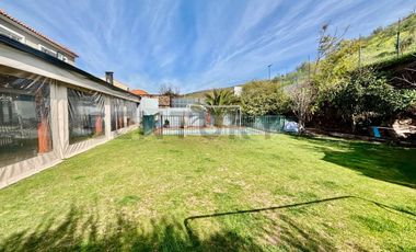 SE VENDE HERMOSA CASA EN SANTA ELENADE CHICUREO DE 6 DORMITORIOS