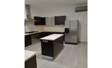 Howard/Casa en Panamá Pacifico Alquiler con Línea Blanca