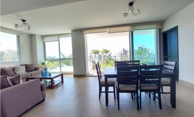 Venta de Apartamento Frente al Mar en Riomar
