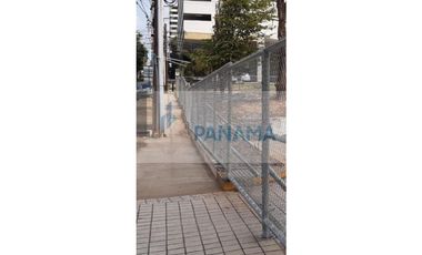 Se Vende Terreno Esquinero 3.550 Mts2 Obarrio $9.500.000.00