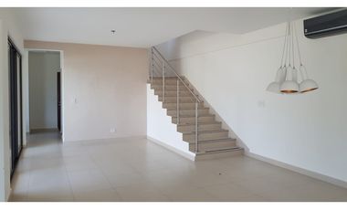 Venta de casa en Panamá Pacífico (River Valley) GTA