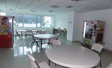 local en arriendo/venta en alto prado. Cod A83610