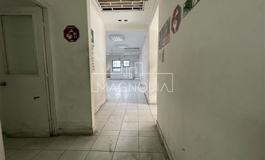 Local comercial en arriendo en Las Condes