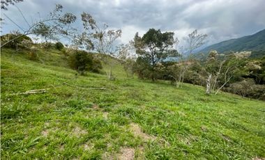 (J) LOTE PARA LA VENTA LAGOS DE MARACAIBO