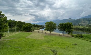 (J) LOTE PARA LA VENTA LAGOS DE MARACAIBO