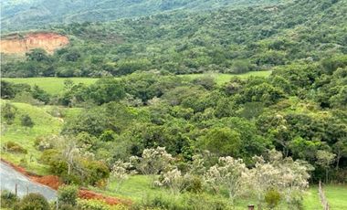 (J) LOTE PARA LA VENTA LAGOS DE MARACAIBO