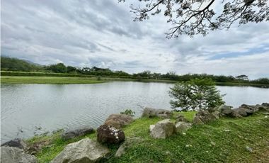 (J) LOTE PARA LA VENTA LAGOS DE MARACAIBO