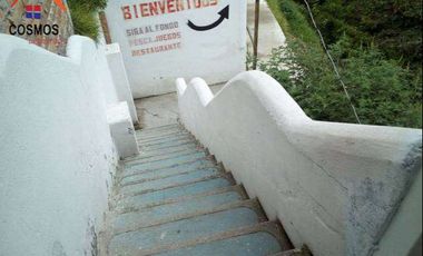 Venta de terreno en Otavalo con restaurante y espacios verdes