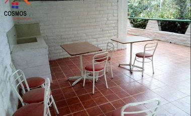 Venta de terreno en Otavalo con restaurante y espacios verdes