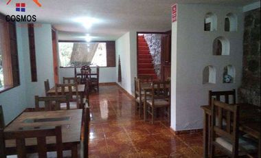 Venta de terreno en Otavalo con restaurante y espacios verdes