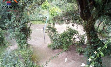 Venta de terreno en Otavalo con restaurante y espacios verdes