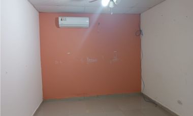 ALQUILER CASA TOCUMEN