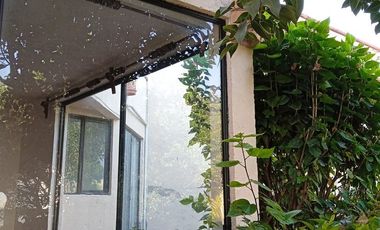 CASA EN VENTA EN TEQUISQUIAPAN CON ALBERCA